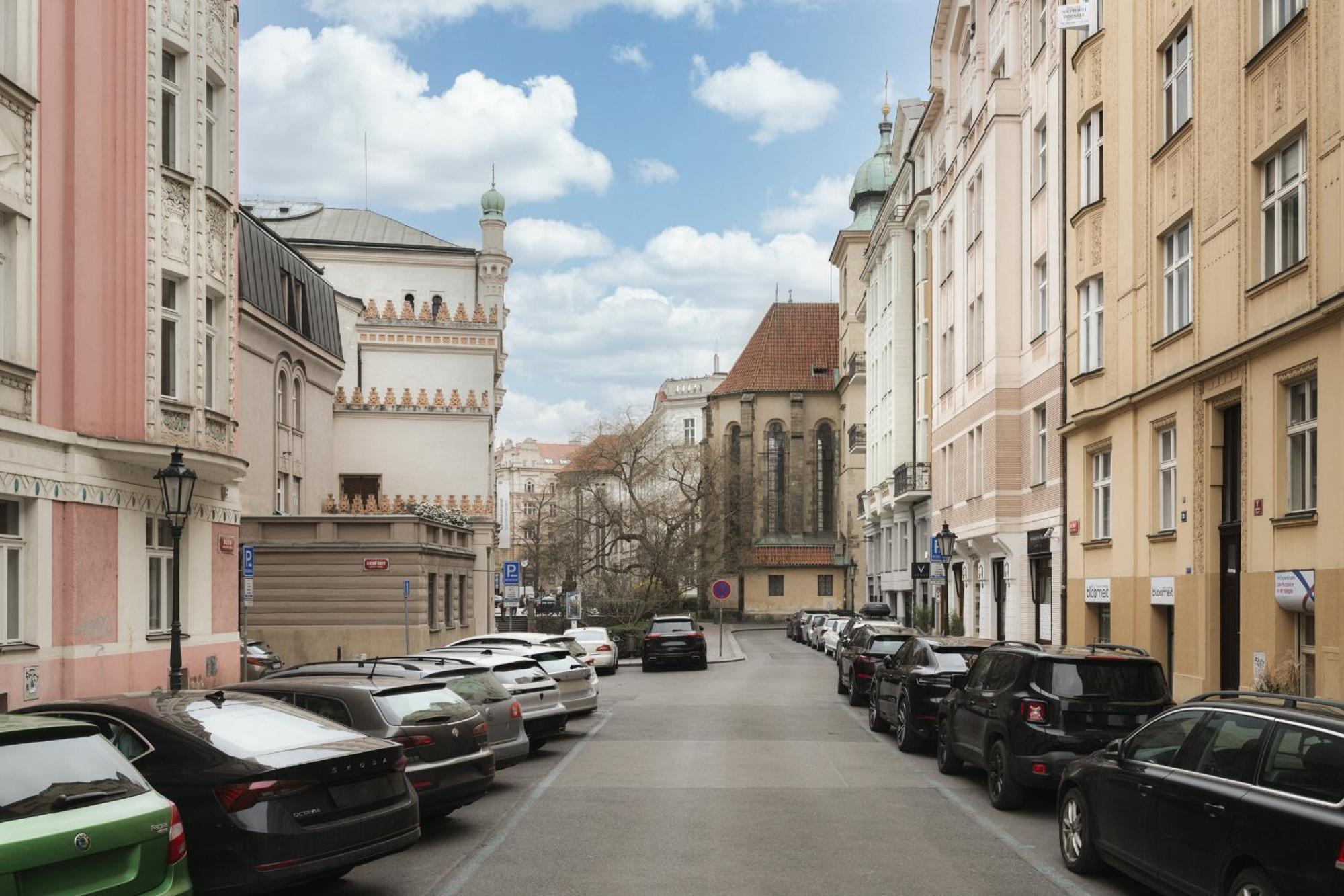 Airstay : Deluxe Old Town Appartement Praag