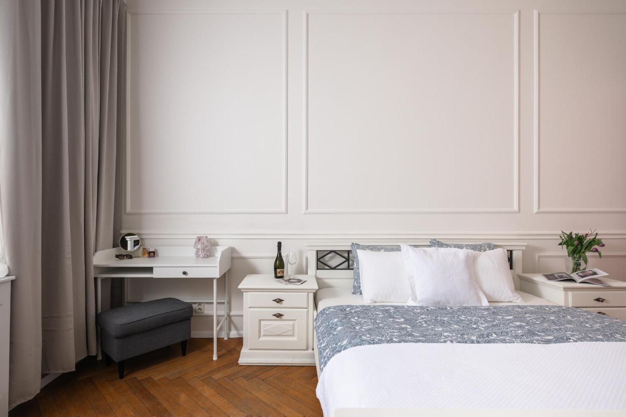 Apartment Airstay : Deluxe Old Town